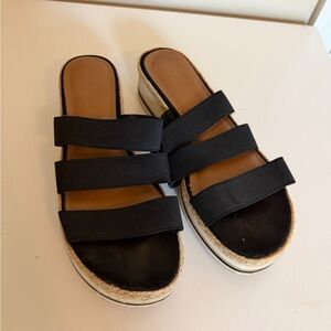 Universal Thread Black Triple Strap Sandals